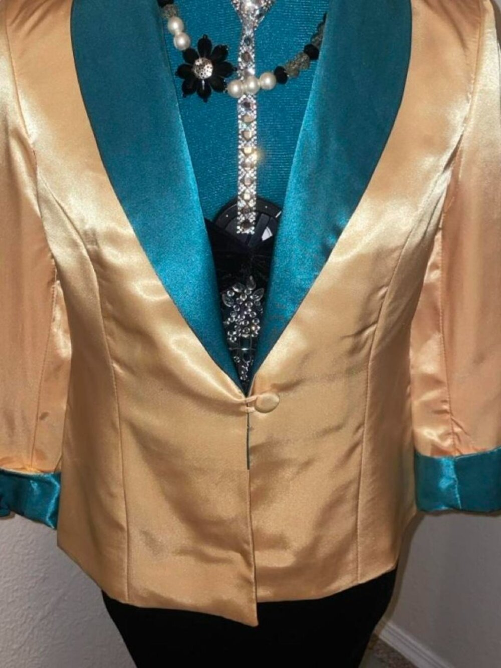 Gold Vintage Women’s Blazer Medium